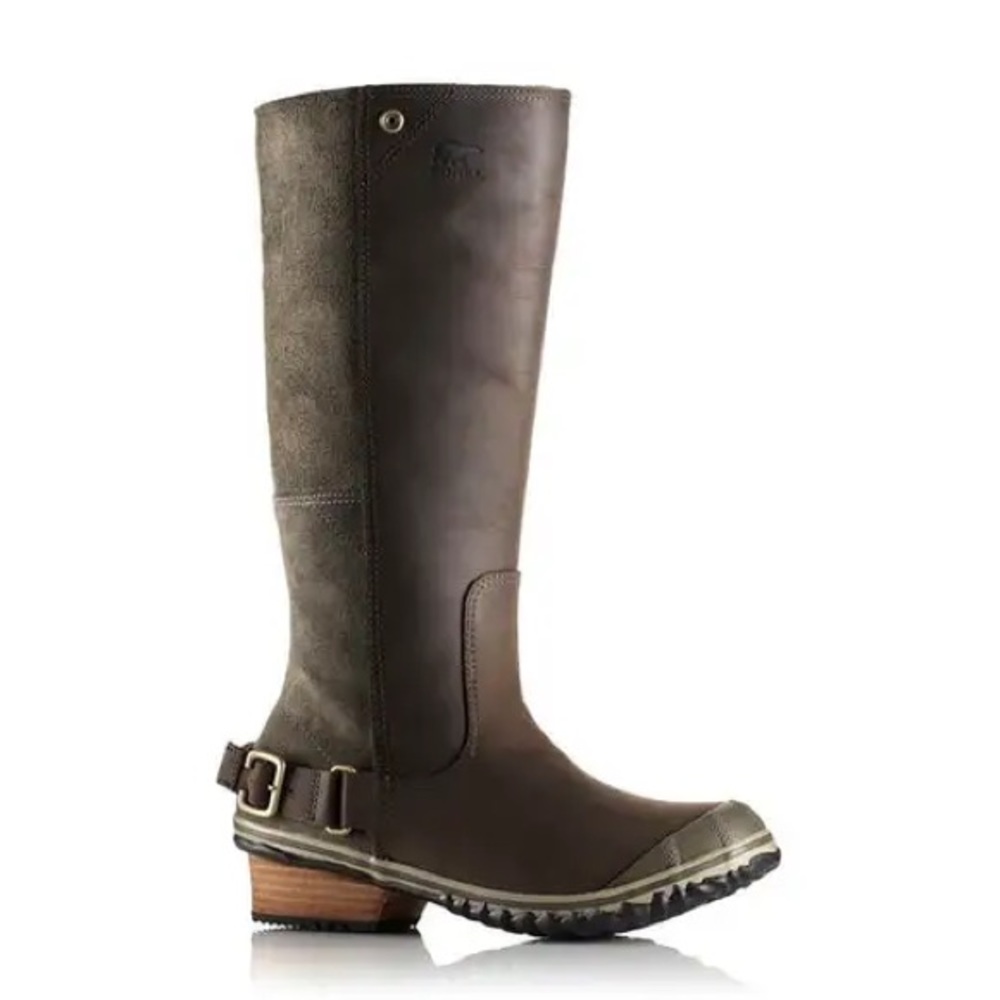 Sorel Slimboot, dark brown, GUC, Size 6.5